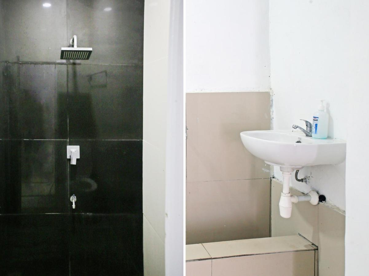 Oyo 90221 Makarim Guest House Syariah Pangkalanbuun Eksteriør billede